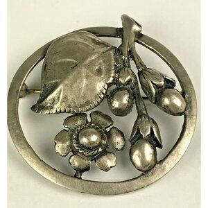 Vintage Art Nouveau Floral Round sterling silver flower floral brooch pin 1930's